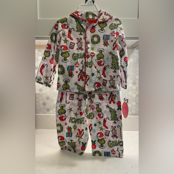 Dr. Seuss The‎ Grinch Sleepwear Pj Set Size 2T NWT - Picture 7 of 11